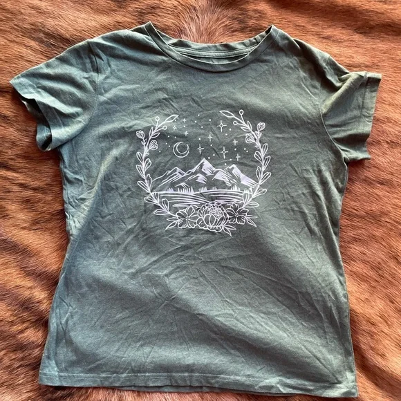 2 western tees - Picture 6 of 11